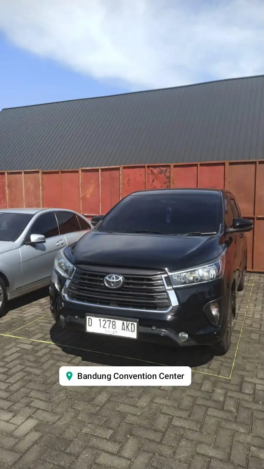 Foto asli Toyota Innova Reborn Family Transport